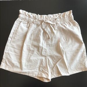 Uniqlo Light Beige High Waist Shorts with Elastic Waistband